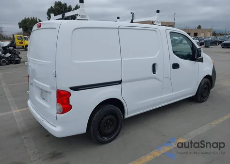 2017 Nissan Nv200 S/Sv z USA, uszkodzony, nr VIN 3N6CM0KN8HK693346